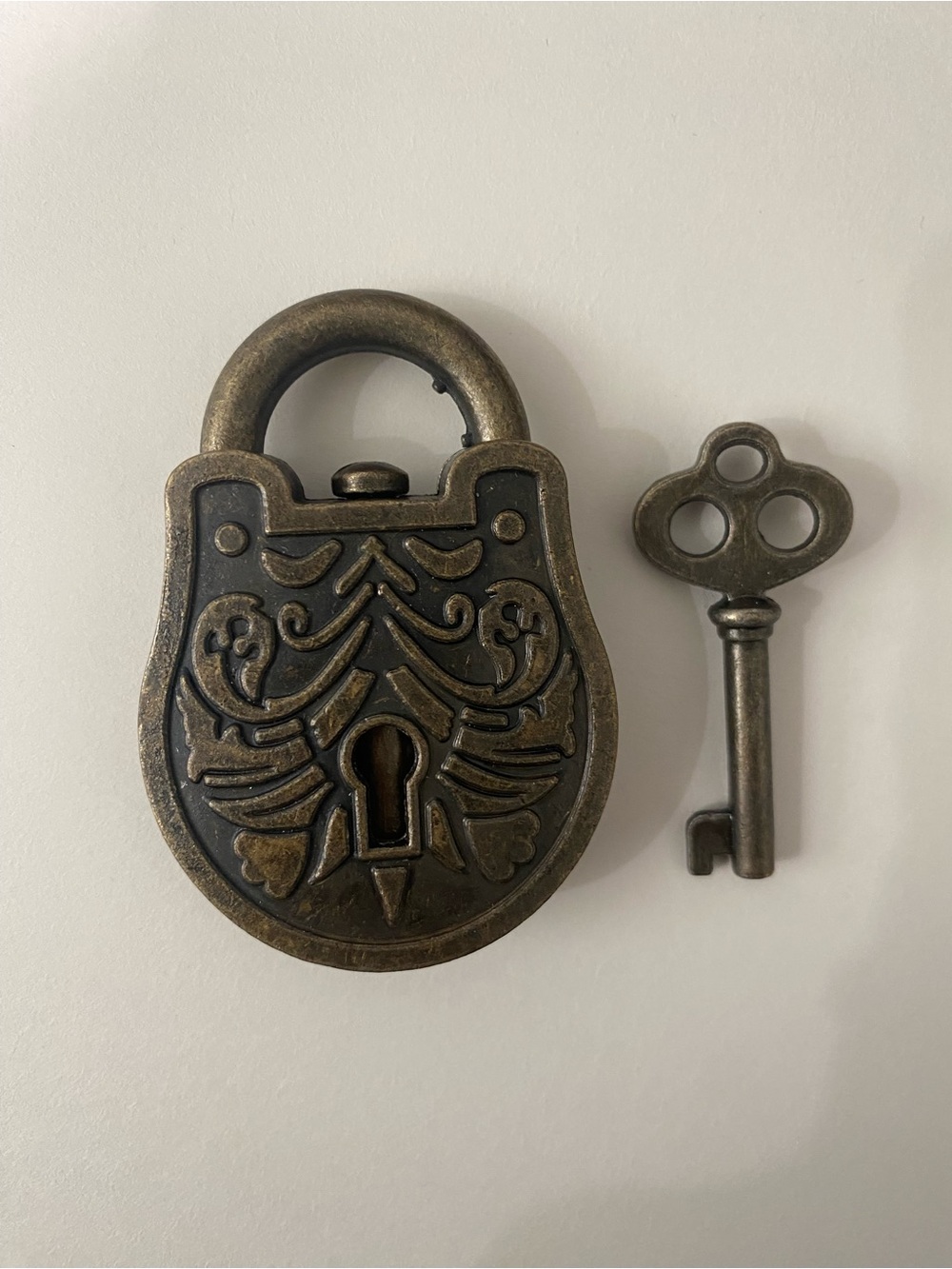 Grecian Trick Lock